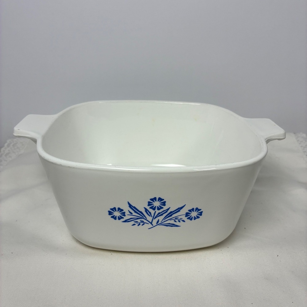 Vtg Corning Ware Casserole Dish 1.75 QT Blue Cornflower P-1 3/4-B MCM Retro